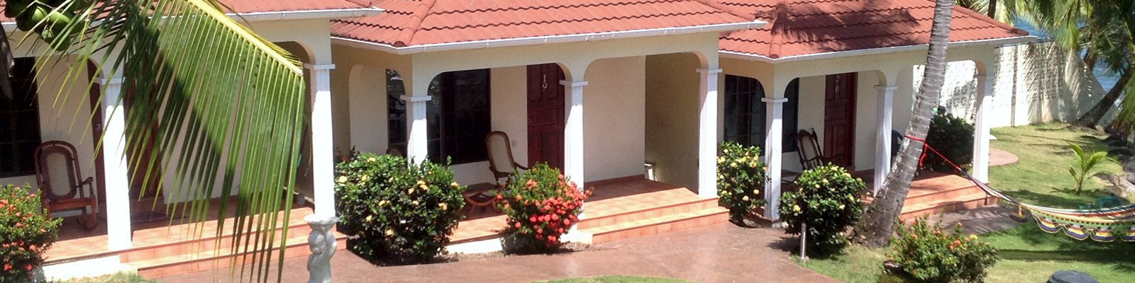 Casa Canada Cabana on the Sea Side
